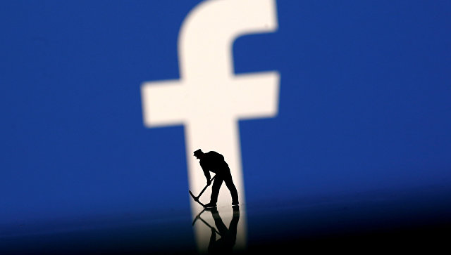 В Минкомсвязи рассказали о претензиях к Facebook и WhatsApp