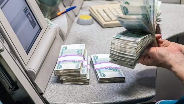 Высокий сезон. Как бюджетники выводят экономику из кризиса