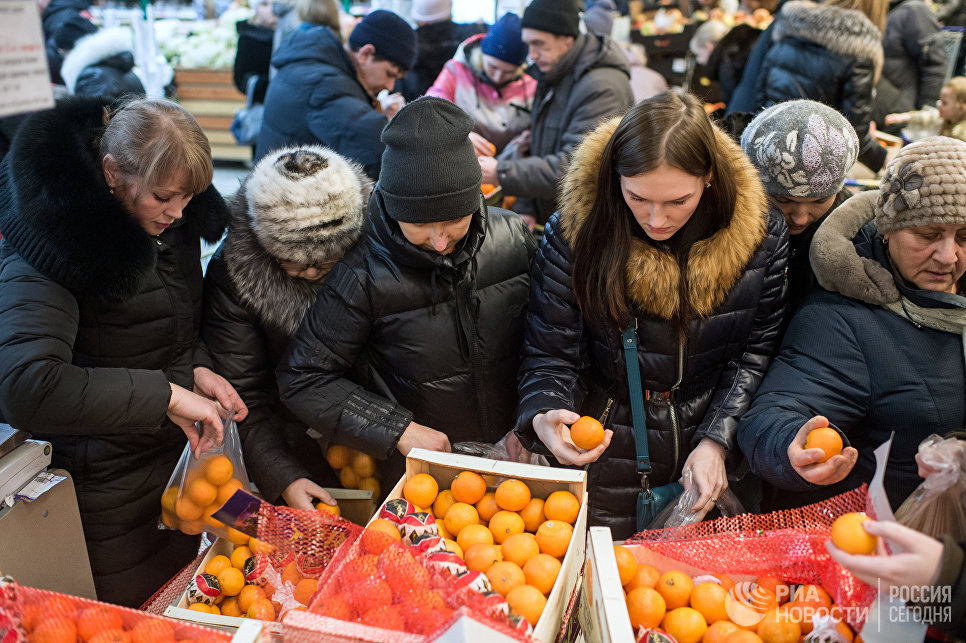 Высокий сезон. Как бюджетники выводят экономику из кризиса