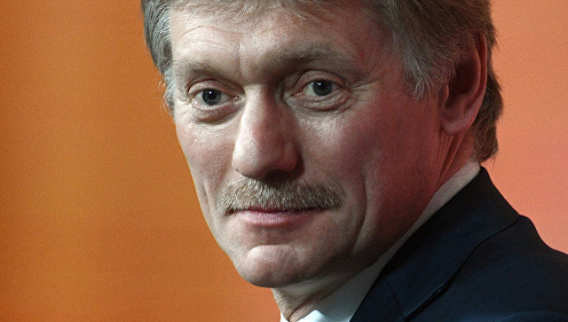 Песков рассказал, интересно ли ему работать пресс-секретарем президента