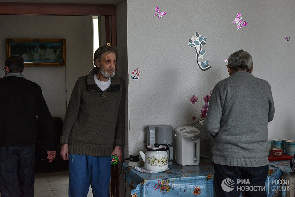 "Мы люди пропащие". Как бомжи в Подмосковье начинают вторую жизнь