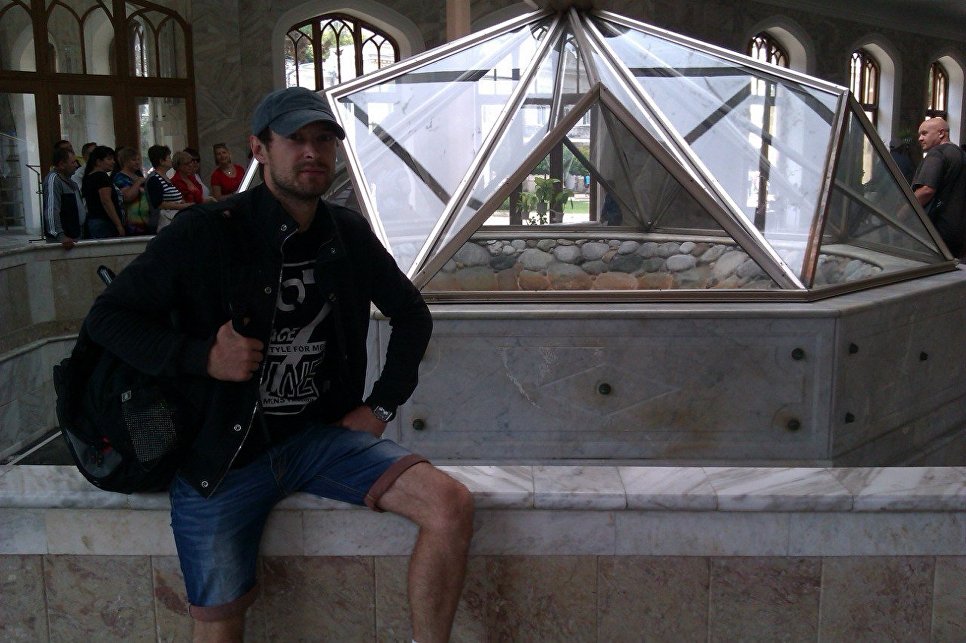 В Ростове-на-Дону умер сорвавшийся с высоты артист "Цирка Запашного"