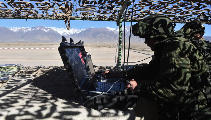 МИД сообщил об отправке российских военных в ЦАР