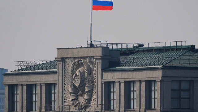 Дума поддержала расширение оснований для запрета на въезд иностранцев в РФ