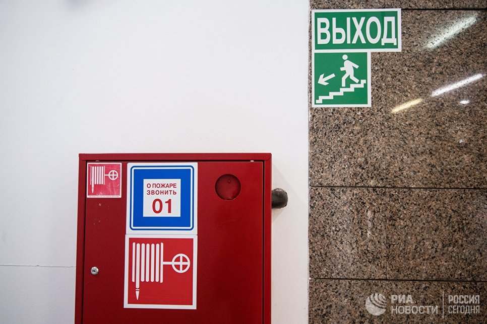 "Все решает цена". Почему охранники в общественных местах не готовы к ЧП 