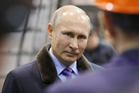 Опрос показал, как россияне оценивают работу Путина на посту президента