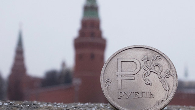 В России с 1 мая МРОТ сравняется с прожиточным минимумом