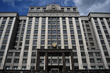 Толстой: проект об ответных мерах на действия США могут рассмотреть в мае