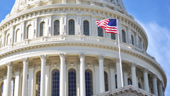 Конгресс США запретил Вашингтону помогать властям Сирии