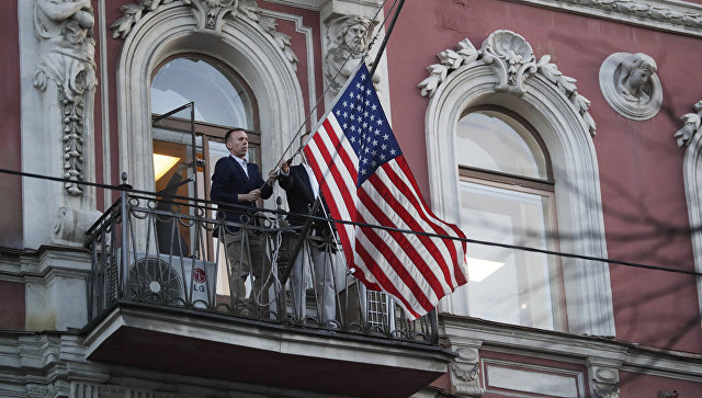 ВЦИОМ: почти 90% россиян назвали адекватным ответ на высылку дипломатов