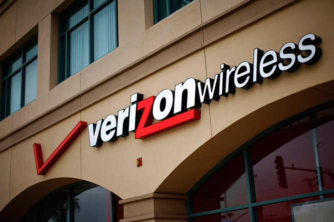 Главных мобильных операторов США заподозрили в сговоре