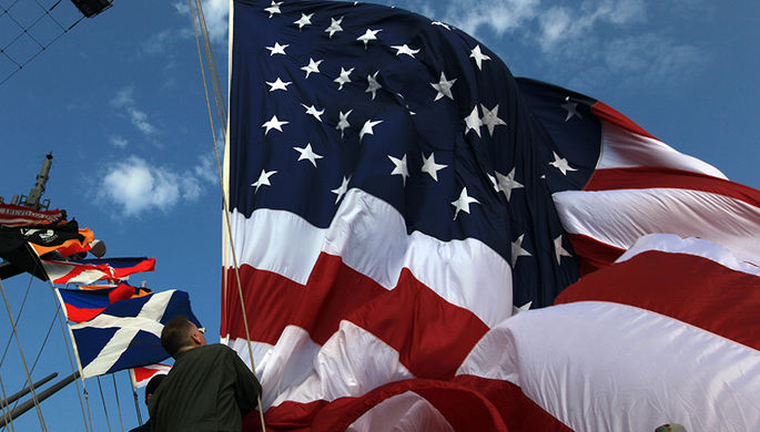 На вооружение США поступил корабль с монтируемой лазерной пушкой