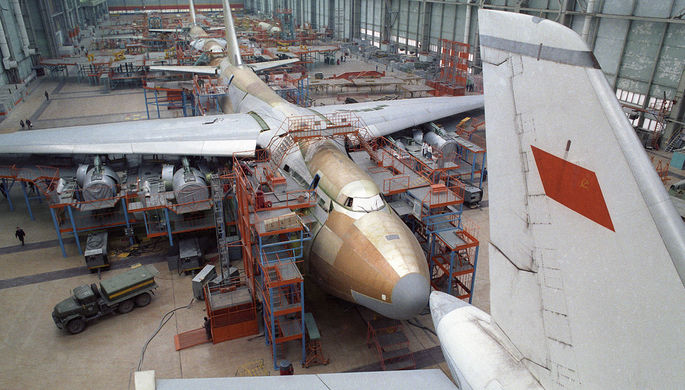 СМИ: Россия перестанет предоставлять НАТО самолет Ан-124