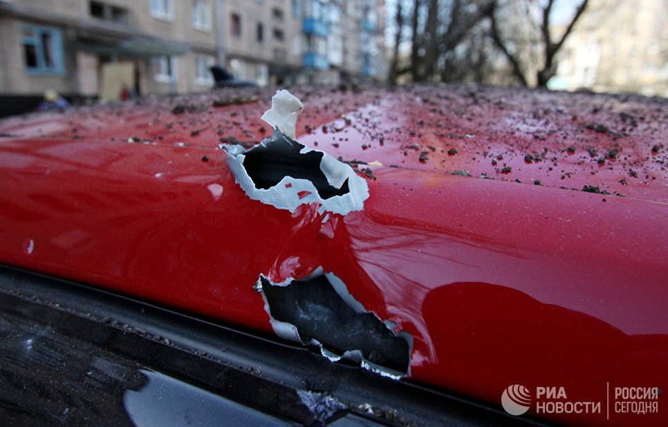 Стороны в Донбассе заявляют о приверженности миру, число обстрелов растет