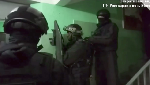 В МВД рассказали подробности о мужчине, захватившем заложников в Москве