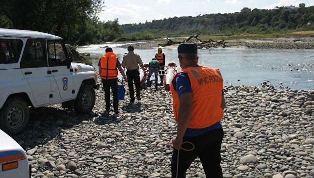 В Карачаево-Черкесии при сплаве на катамаране погибли двое туристов