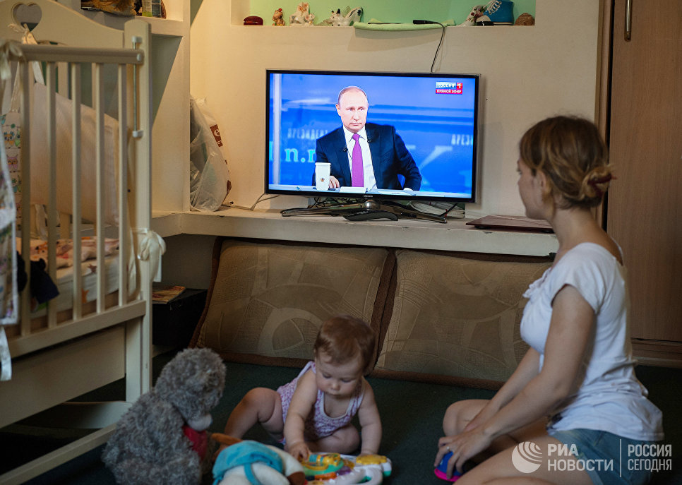 "Прямая линия" с Владимиром Путиным пройдет 7 июня