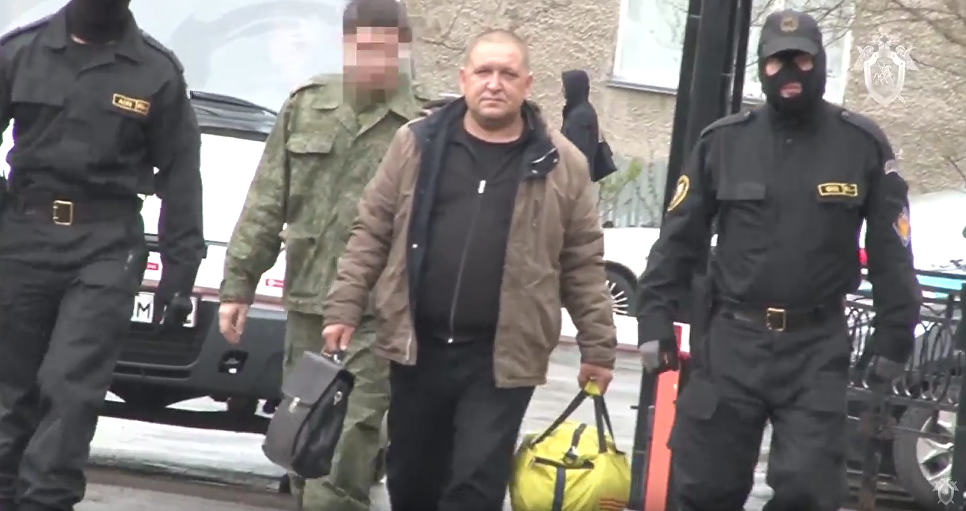 Главу кемеровского МЧС задержали по делу о пожаре в "Зимней вишне"