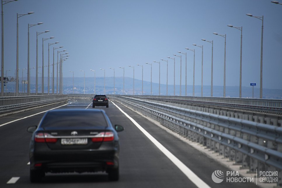 В ГД сравнили предложение взорвать Крымский мост с прыжком в пустой бассейн