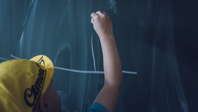 В Приморье учитель заставила школьника чистить зубы перед всем классом