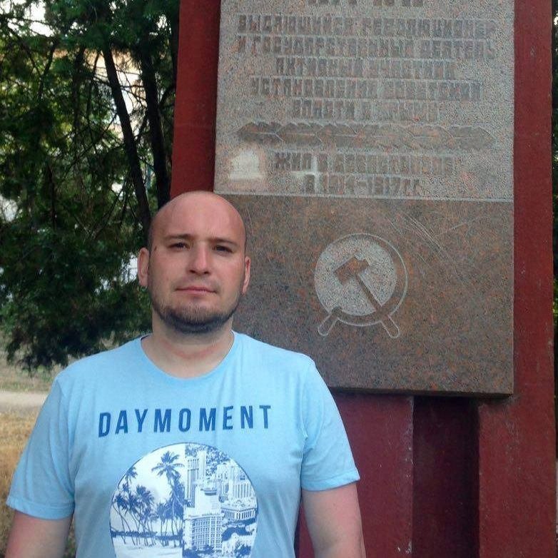 Мы за 9 Мая, они против. Антифашисты ДНР дали бой украинским националистам