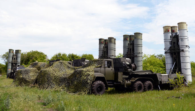 В Кремле прокомментировали заявление об отсутствии планов поставок С-300 в Сирию