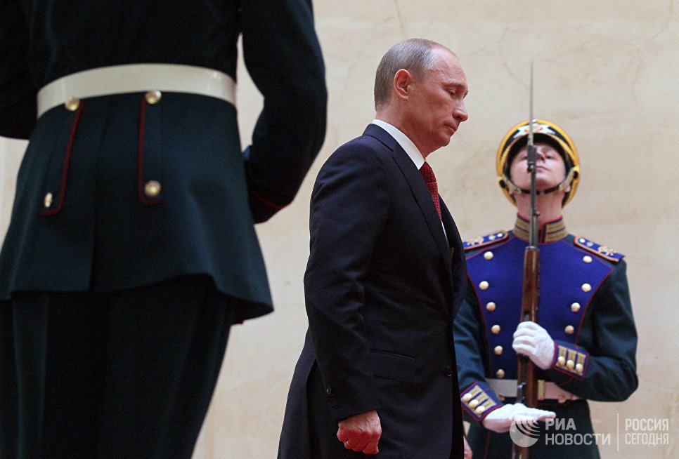 Работу Путина на посту президента одобряют 82% россиян, показал опрос