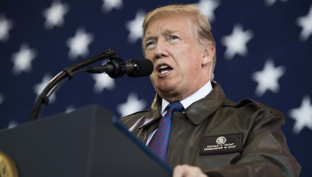 Посол Японии в США назвал дипломатию Трампа "чизбургерной"