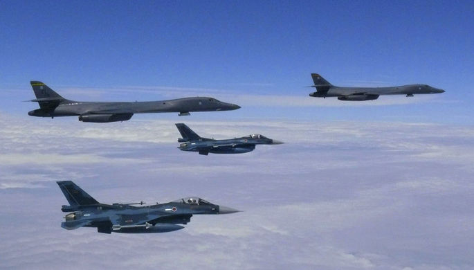 США прекратили полеты бомбардировщиков В-1B
