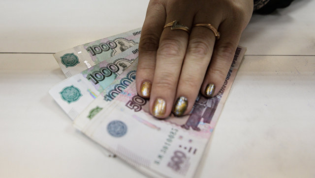 Россияне рассказали, когда женщины должны выходить на пенсию