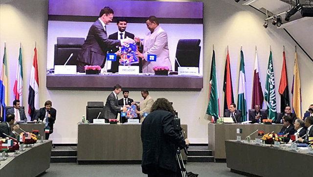 Новак о влиянии заявлений Трампа на ОПЕК+: "не ориентируемся на Twitter"