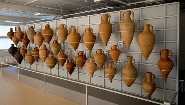 Ростовчанин выставил на продажу античную амфору