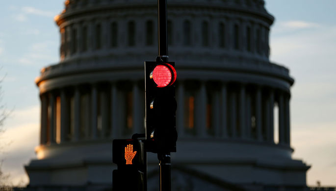 В США решили продлить запрет на военное сотрудничество с Россией