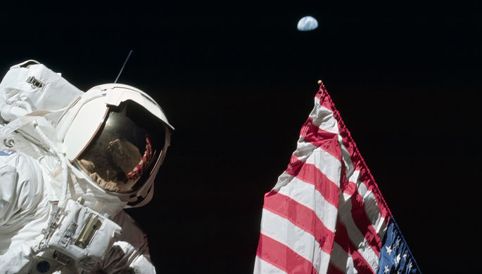 Директор НАСА пообещал узнать о запрете на темнокожих космонавтов в России