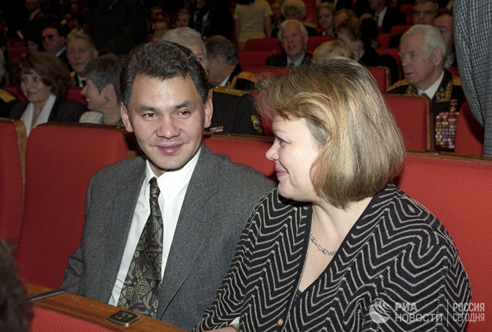 В Саратове в День семьи прошла массовая регистрация браков