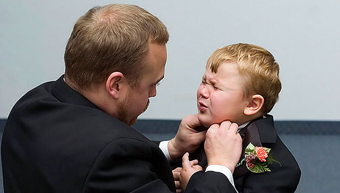 Ученые: галстуки душат мужчин в прямом смысле слова