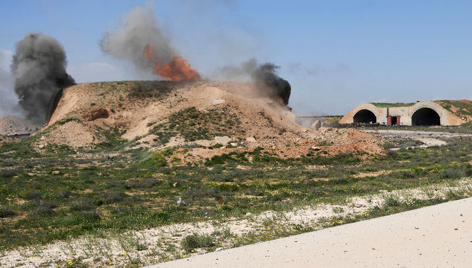 СМИ сообщили о десятках жертв авиаударов коалиции США в Сирии