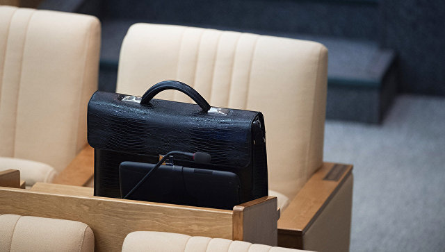 Совфед обязал бывших чиновников продолжать отчитываться о своих расходах