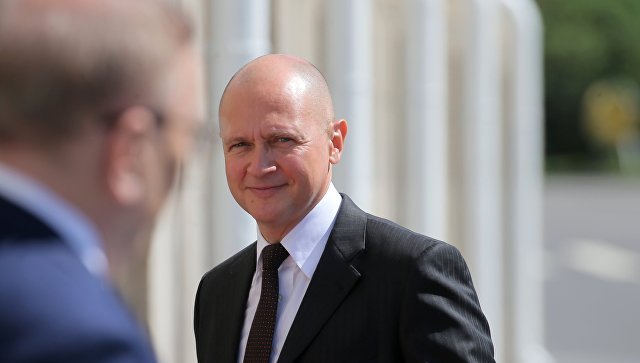 Кремль не комментирует слухи о присвоении Кириенко звания Героя России