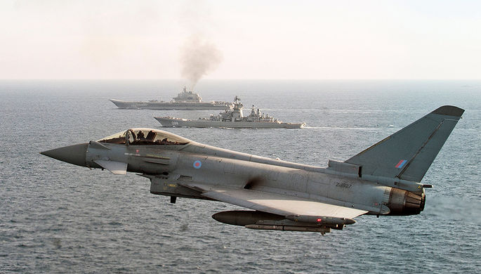 Британия подняла истребители из-за появления вблизи воздушного пространства НАТО Су-24