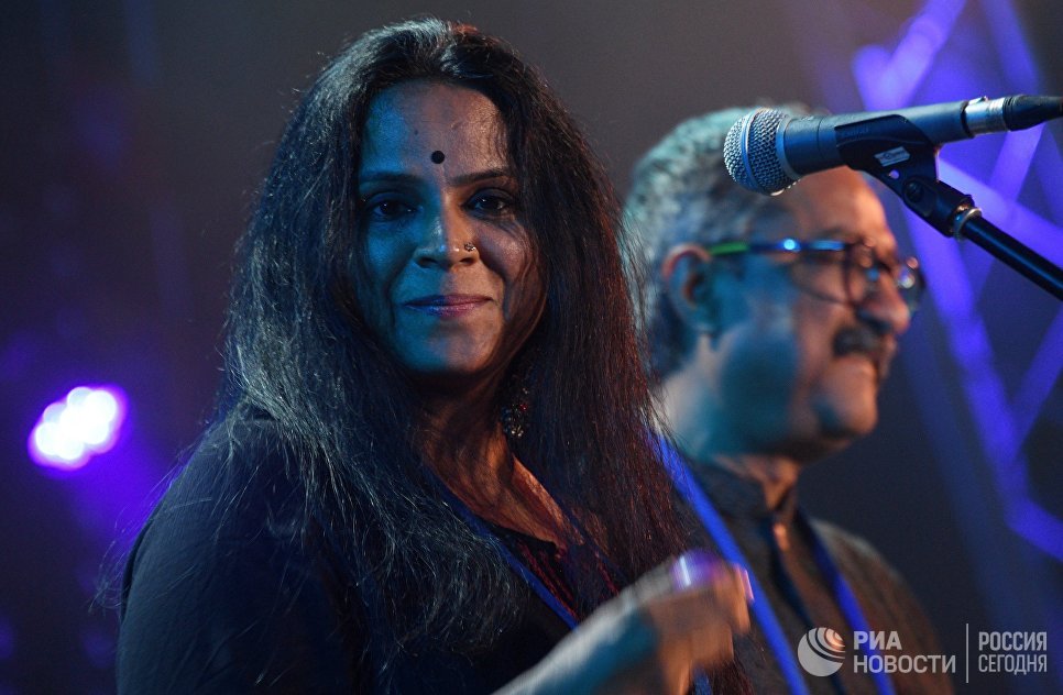 "Это наш дом": волонтеры фестиваля Koktebel Jazz Party провели субботник