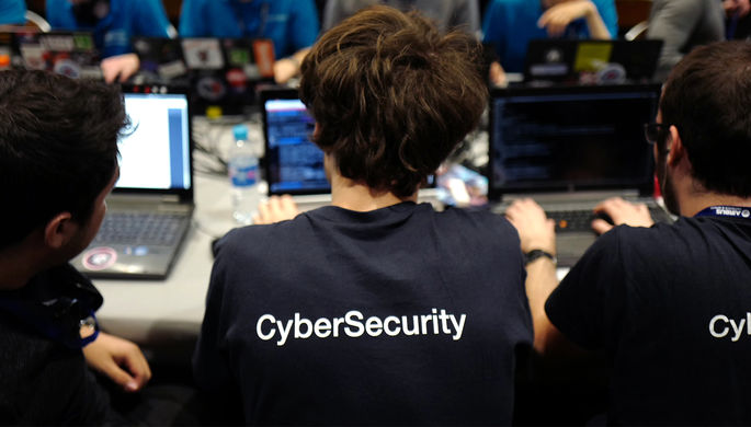 Microsoft заявила об атаке «российских хакеров» перед выборами в США