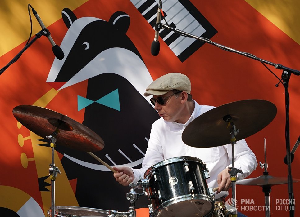 "Это наш дом": волонтеры фестиваля Koktebel Jazz Party провели субботник