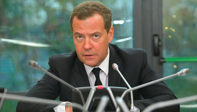 Медведев не обновлял социальные сети больше недели