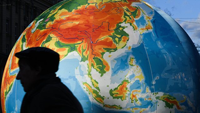 ВЦИОМ выяснил, что две трети россиян верят в теорию заговора против страны