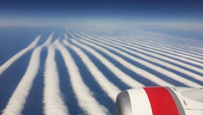 Россияне смогут увидеть редкие серебристые облака