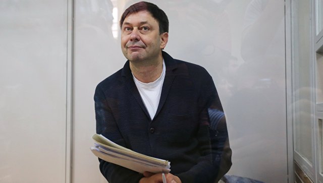 "Заложник у преступников против человечности". Эксперты о деле Вышинского