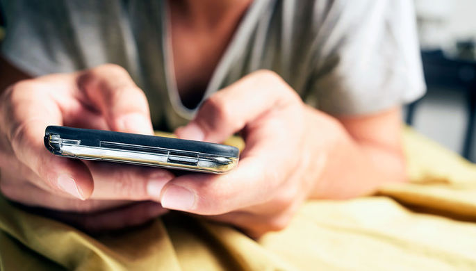 Минкомсвязи предложило выдавать россиянам одобренные ФСБ сим-карты