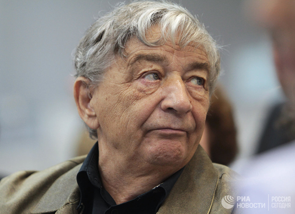 В Москве проходит прощание с Эдуардом Успенским