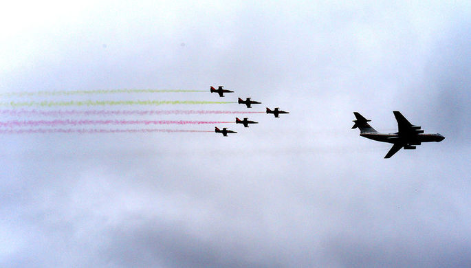 Минобороны: 22 летательных аппарата провели разведку у границ России